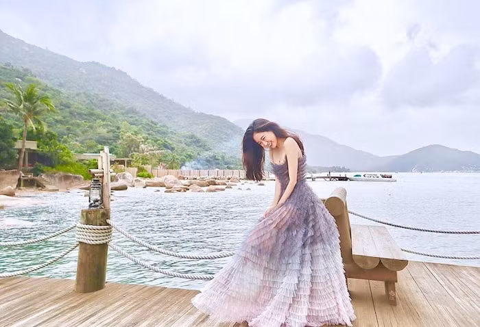 Beauty blogger đình đám vừa đẹp lại tài năng, giàu có - Hình 17 Beauty blogger dinh dam vua dep lai tai nang, giau co-Hinh-17