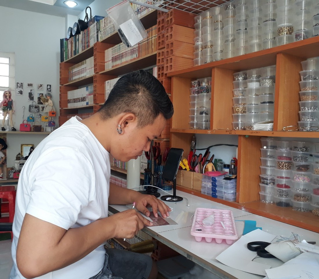 Chang trai o TP.HCM may tui bup be ban sang My-Hinh-3