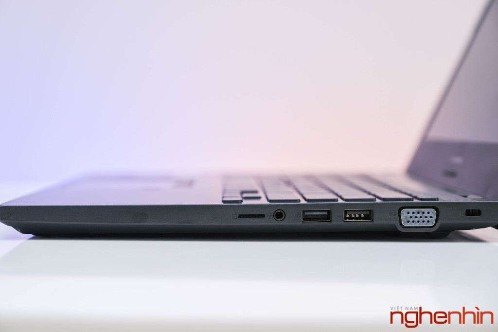 ASUS EXPERTBOOK P2: ben chuan quan doi My, phim chong tran-Hinh-9