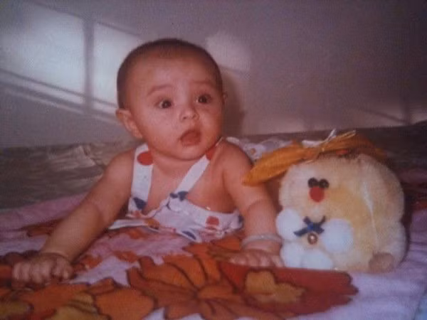 MLee so huu khuon mat hoan hao chang can dao keo