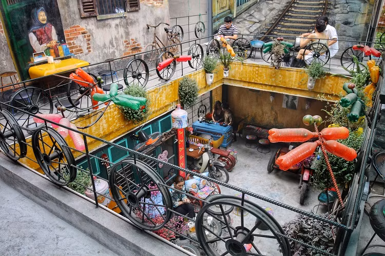 Hoat dong kinh doanh thu vi trong cac con ngo nho-Hinh-11