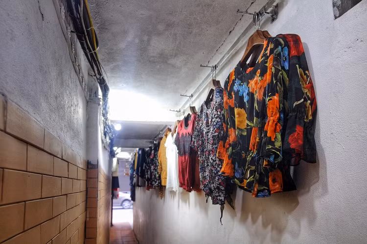 Hoat dong kinh doanh thu vi trong cac con ngo nho-Hinh-5