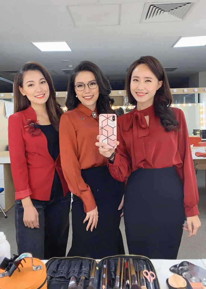 4 nu MC tre trung nhat nhi VTV: Nhan sac khong thua hoa hau-Hinh-21