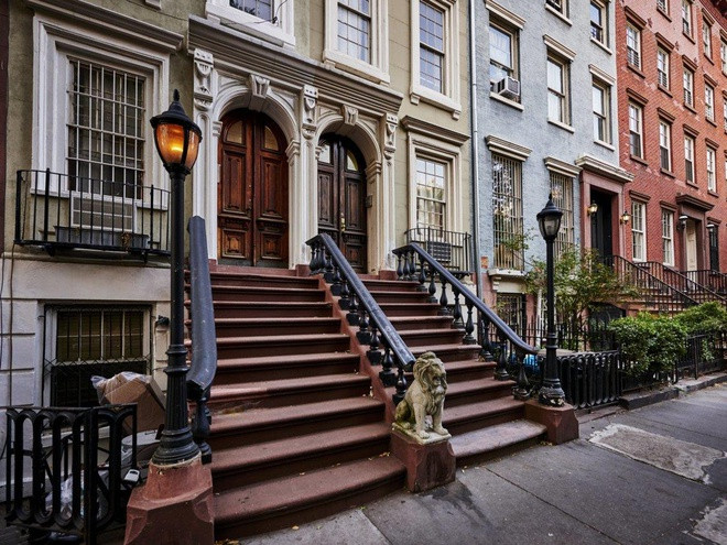Đây là căn hộ tại New York (Mỹ). Mang phong cách cổ kính, căn hộ này có giá niêm yết trung bình 789.000 USD. Diện tích trung bình cho các mẫu căn hộ tại đây vào khoảng 157,6 m2. Ảnh: Shutterstock.