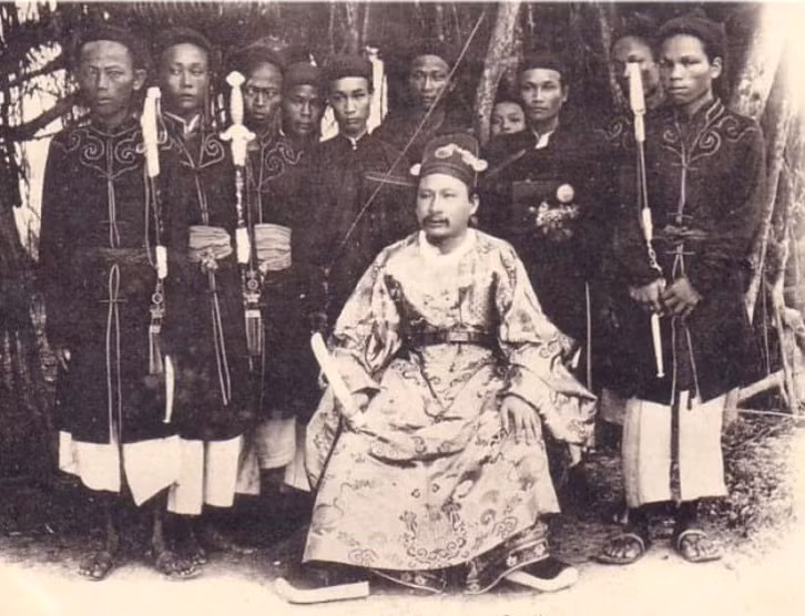 Tác giả của câu nói "Cho giặc ngủ trọ một đêm rồi ta đuổi nó đi" là quân sư Ngô Thì Nhậm, người có “nước cờ Tam Điệp” chuẩn xác, góp công lớn trong chiến thắng quân Thanh