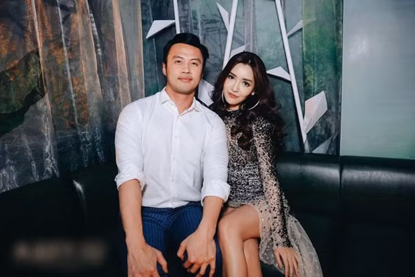 Bich Phuong len tieng khi bi khui bang chung hen ho Shark Khoa-Hinh-7