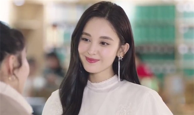 Con trai lương tháng 20 triệu đồng mà vẫn bị bạn gái chê ít ảnh 1