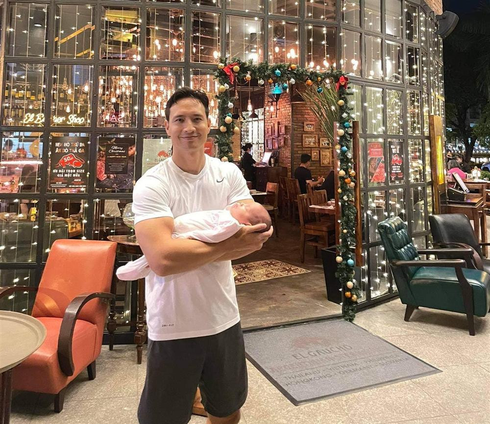 Ong bo nong bong nhat nam goi ten Kim Ly-Hinh-6