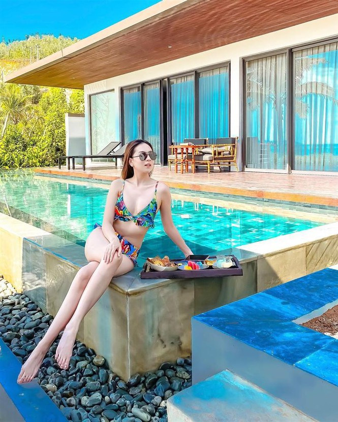 MC thời tiết Mai Ngọc mặc bikini khiến ai nhìn cũng mê đắm - Hình 3 MC thoi tiet Mai Ngoc mac bikini khien ai nhin cung me dam-Hinh-3