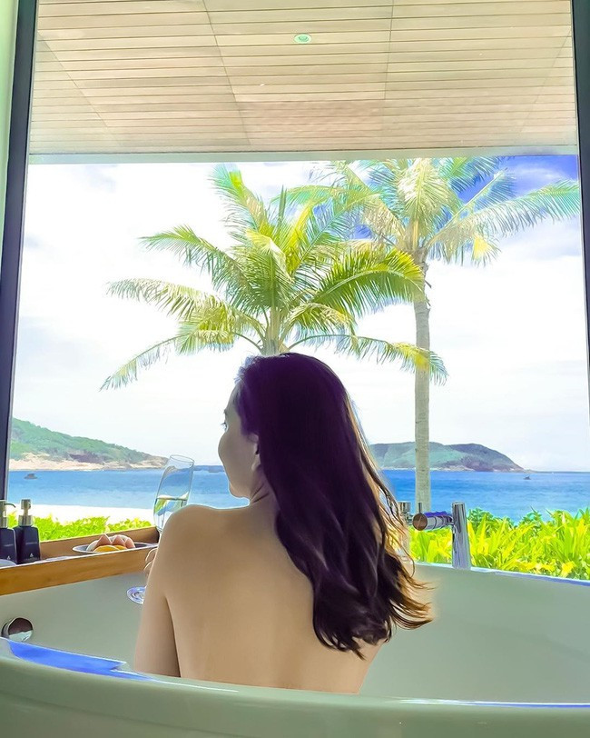 MC thời tiết Mai Ngọc mặc bikini khiến ai nhìn cũng mê đắm - Hình 5 MC thoi tiet Mai Ngoc mac bikini khien ai nhin cung me dam-Hinh-5