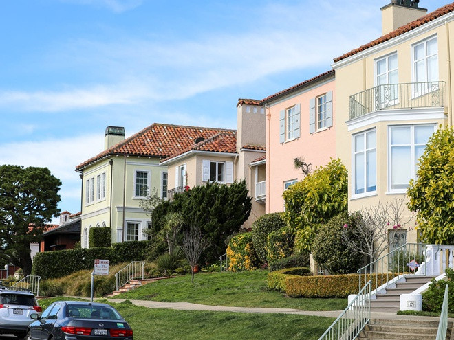 Nhà tại đây có giá trung bình 3,36 triệu USD, cao hơn so với mức giá trung bình 1,39 triệu USD của thành phố San Francisco.