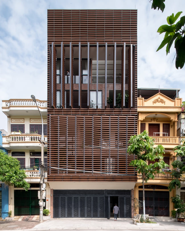 Xay hang dong giua pho ai cung tram tro vi kien truc la