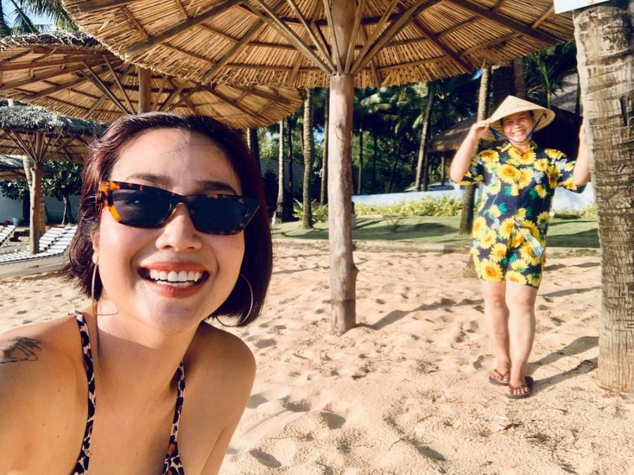 Ốc Thanh Vân đi nghỉ dưỡng cũng đưa người giúp việc theo Oc Thanh Van di nghi duong cung dua nguoi giup viec theo