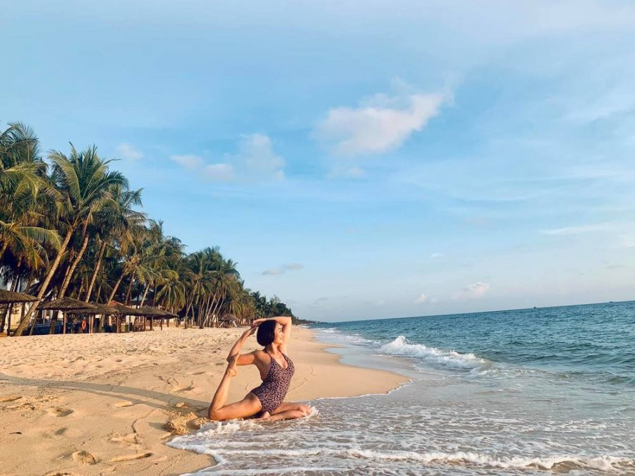 Ốc Thanh Vân đi nghỉ dưỡng cũng đưa người giúp việc theo - Hình 2 Oc Thanh Van di nghi duong cung dua nguoi giup viec theo-Hinh-2