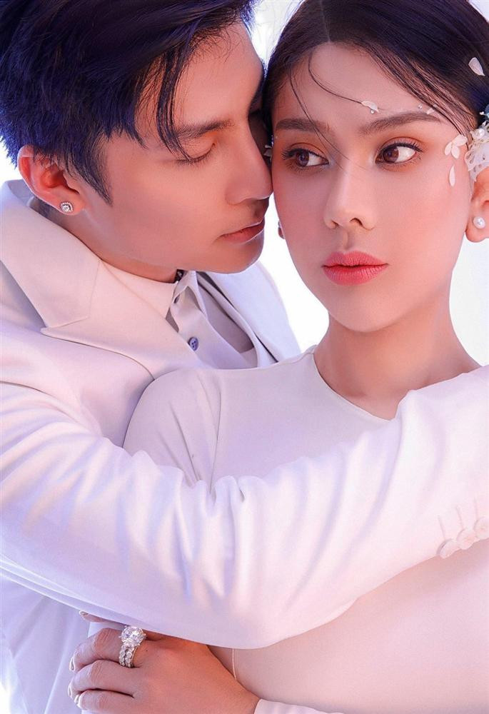 Sao Viet cong khai chuyen phong the, ai nghe cung do mat-Hinh-4