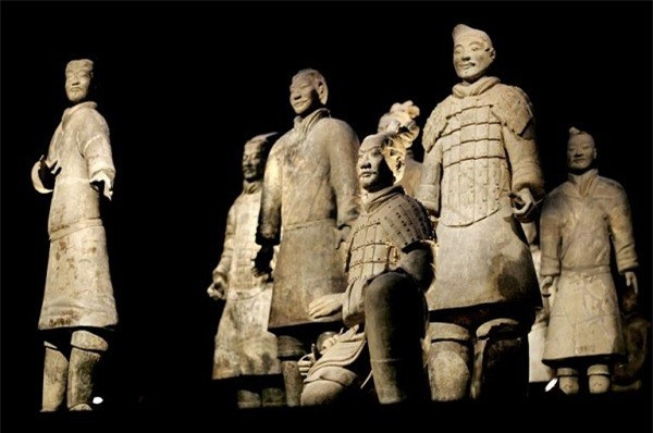 Tại sao đội quân đất nung là phát hiện khảo cổ tranh cãi nhất? - Hình 3 Tai sao doi quan dat nung la phat hien khao co tranh cai nhat?-Hinh-3