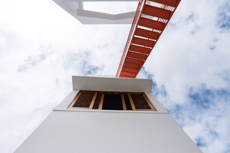 Ngam ngoi nha ong co khong gian chong lop giua long Sai Gon-Hinh-13