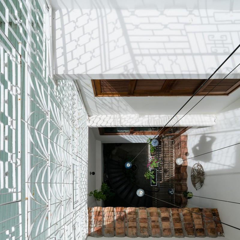 Ngam ngoi nha ong co khong gian chong lop giua long Sai Gon-Hinh-8