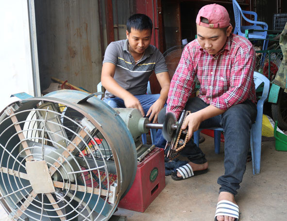 Trai tre Dak Lak 'ho bien' vo dan thanh khoan lai rong 1 ty dong/nam-Hinh-2