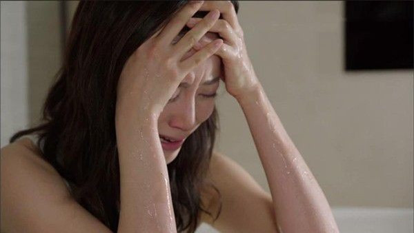 Có nên li dị để bảo toàn nửa căn nhà? Co nen li di de bao toan nua can nha?