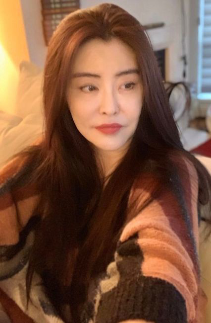 "Đệ nhất mỹ nhân Châu Á" bị lừa tình cay đắng giờ ra sao? - Hình 9 "Đệ nhất mỹ nhân Châu Á" bị lừa tình cay đắng giờ ra sao? ảnh 9