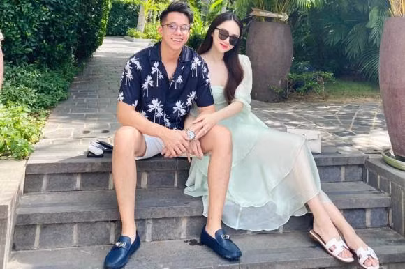 Matt Liu xuat hien trong mon qua Giang sinh cua Huong Giang-Hinh-2