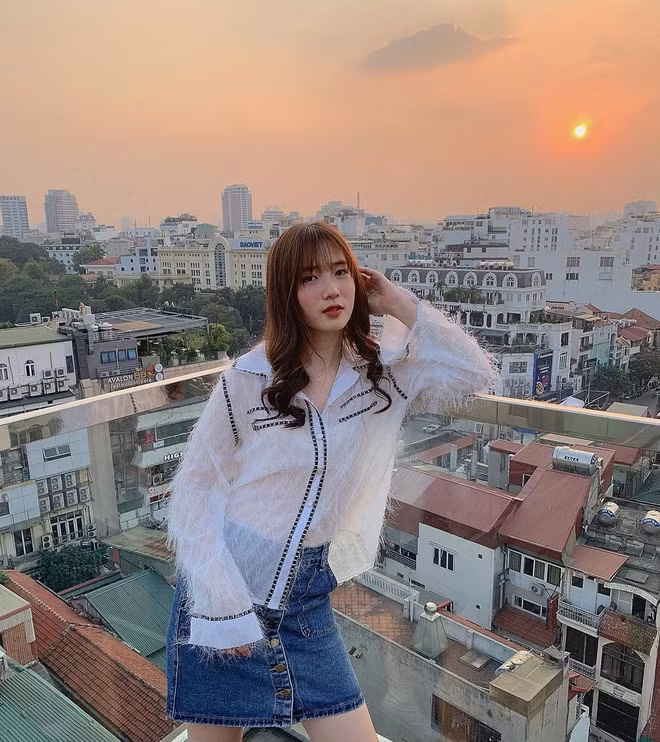 Vo cua JustaTee la hot girl noi tieng mot thoi-Hinh-5