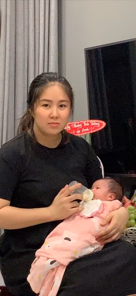 Le Phuong thay doi 180 do chi trong vai thang cach ly xa hoi-Hinh-3