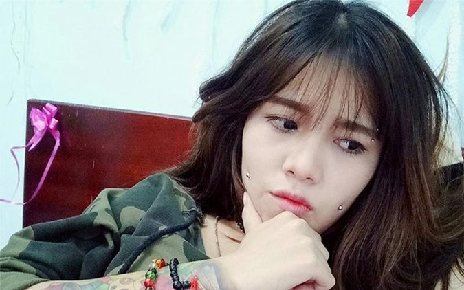 3 hotgirl xăm trổ nổi tiếng MXH: Bị mẹ ruột từ mặt và cái kết ảnh 5 3 hotgirl xăm trổ nổi tiếng MXH: Bị mẹ ruột từ mặt và cái kết ảnh 5