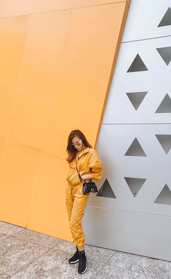 Nu dien vien VTV chuong phong cach goi cam khong kem ai-Hinh-8