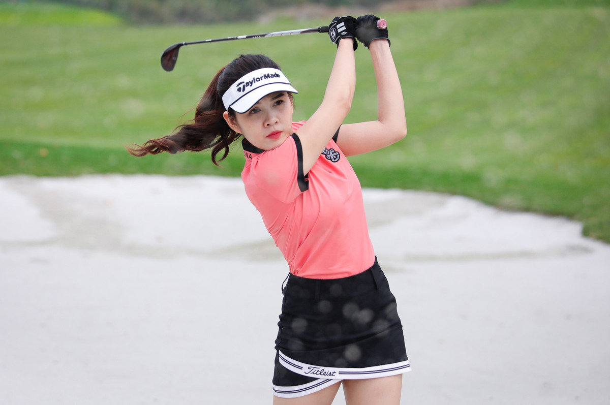 Nu MC the thao Thu Hoai co cuoc song day mo uoc tuoi 30-Hinh-19