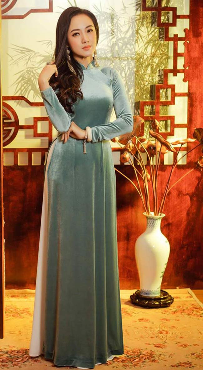 BTV Thoi su Hoai Anh bao nam gan voi chiec ao dai-Hinh-9