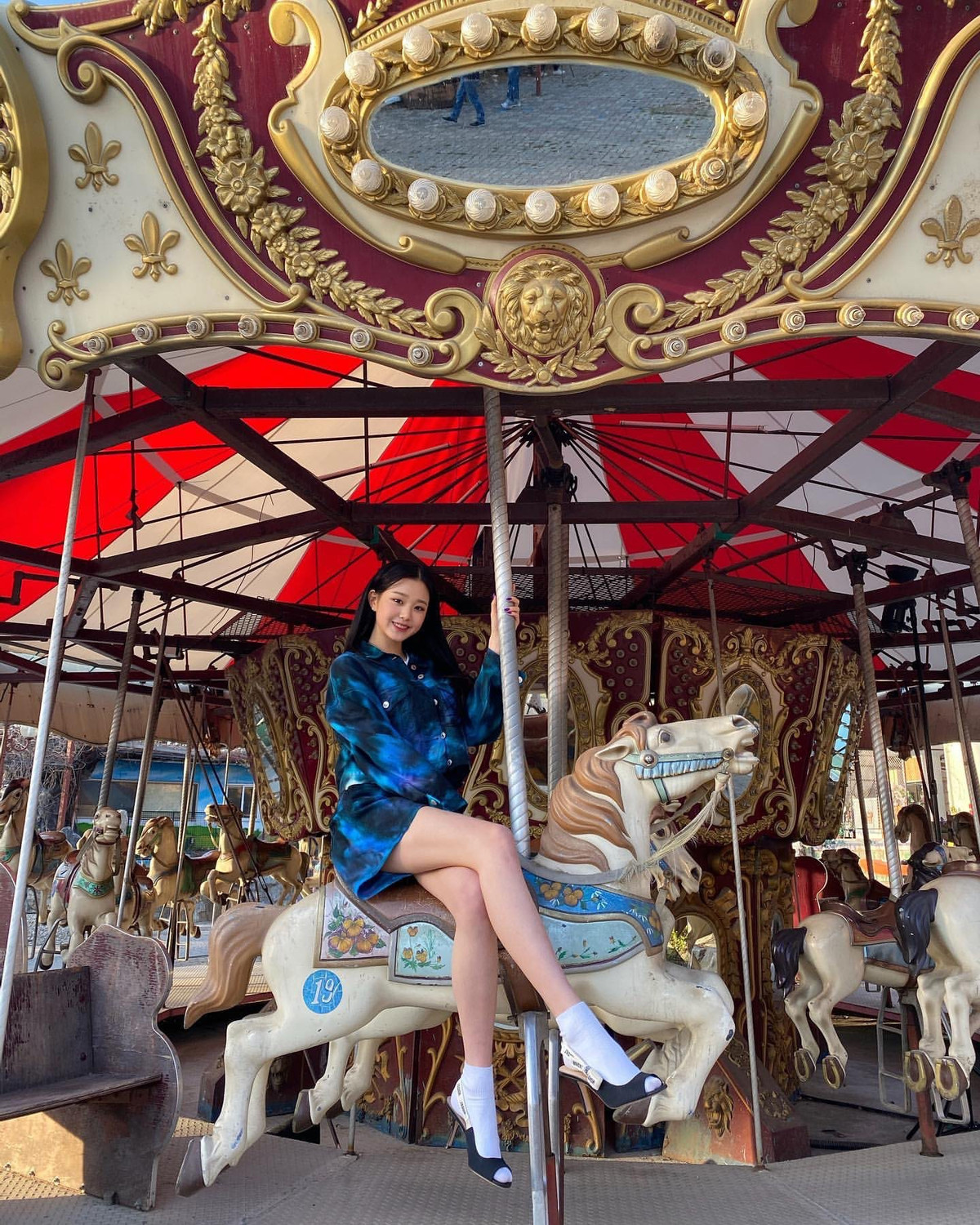 Mac cam vi doi chan thon, dai gap doi nguoi-Hinh-2