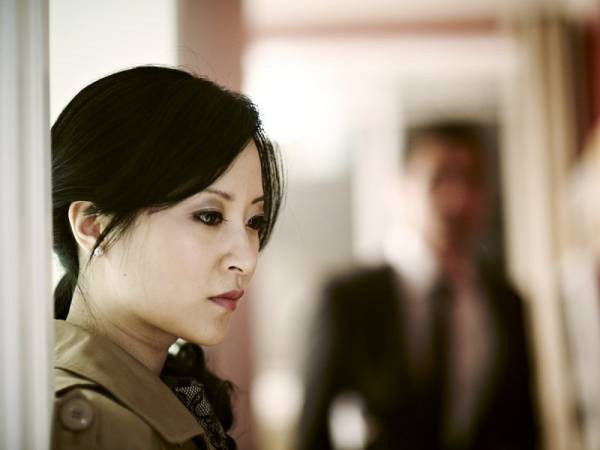 Tam su dan ba co chong ngoai tinh: con luon xem ba la than tuong?