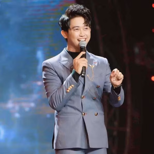 Sao nam showbiz Viet vuong nhung on ao voi nguoi thu ba-Hinh-2