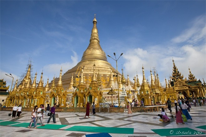 Chùa Shwedagon, Myanmar: Công trình với lối kiến trúc ấn tượng chính là dát vàng với các tòa tháp, chùa chiền này là một trong những khu thánh địa Phật giáo linh thiêng nhất ở Myanmar. Ảnh: Ursulasweeklywanders.