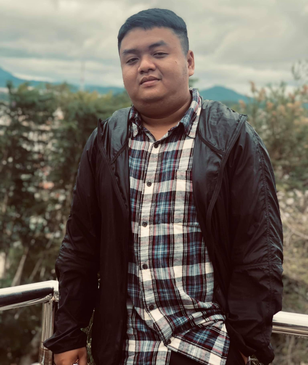 Bi miet thi ngoai hinh anh chang quyet giam 17kg