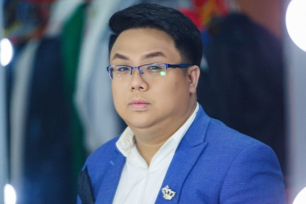 Gia Bao phu nhan tin hon ly hon vo vi lo gioi tinh that