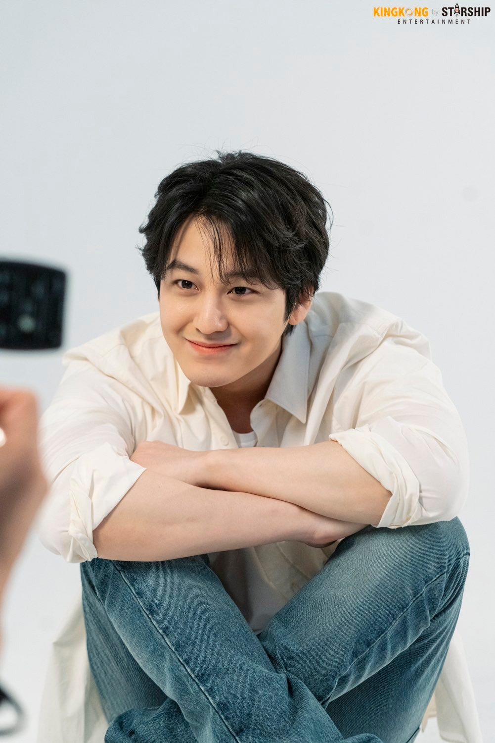 Nói về việc chọn Kim Bum vào vai diễn, nhà sản xuất của bộ phim nhận xét: “Kim Bum trở lại màn ảnh nhỏ sau 4 năm với một sự chuyển đổi lớn trong lối diễn xuất ở The Tale of Gumiho. Vừa mạnh mẽ vừa dịu dàng là một trong những nét quyến rũ của cậu ấy. Xin hãy chờ đợi chân dung về nhân vật hồ ly Lee Rang”.