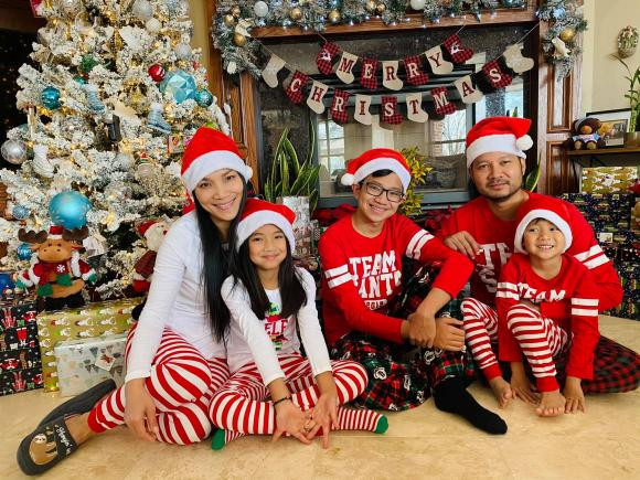 Hong Ngoc nhin lai chang duong yeu hon 15 nam