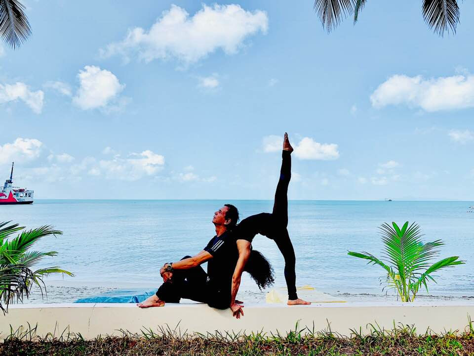 Me Ho Ngoc Ha thuc hien dong tac yoga dinh bat chap tuoi 63-Hinh-7