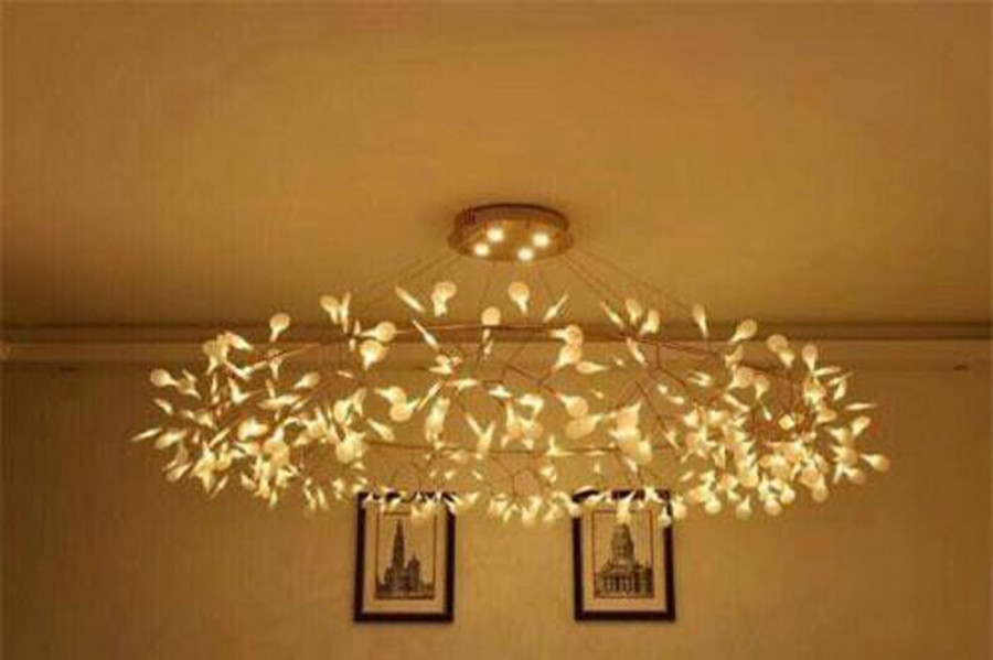 Treo den chum trong phong khach, hut tai loc vao nha