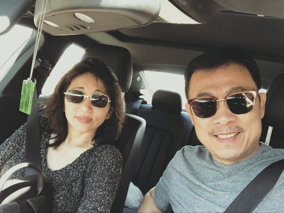 Van Son hiem hoi ninh ba xa: 'Nang co net dep vuot thoi gian'-Hinh-8