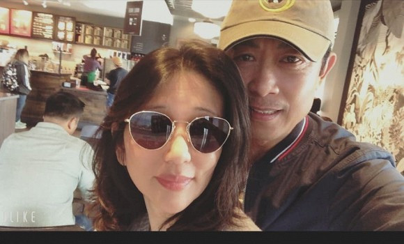 Van Son hiem hoi ninh ba xa: 'Nang co net dep vuot thoi gian'-Hinh-5