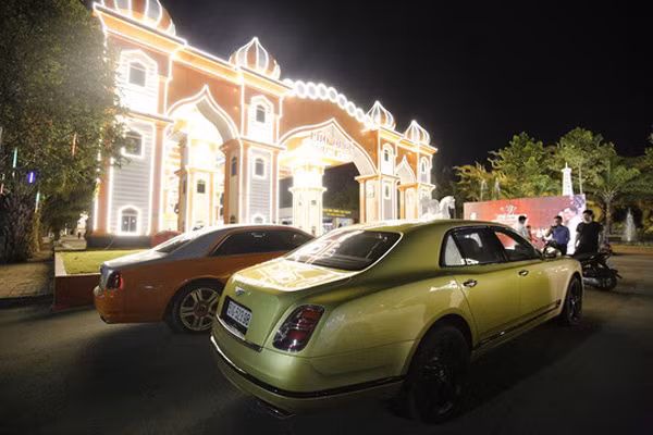 Dung lo voi va cac dai gia Viet sam xe sang tang vo-Hinh-4