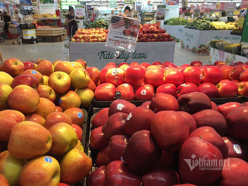 Trai cay nhap khau sieu re, gia may chuc ngan bay ban la liet-Hinh-2