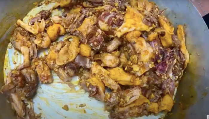 Ba Tan Vlog nau noi bun mang vit khong lo-Hinh-3