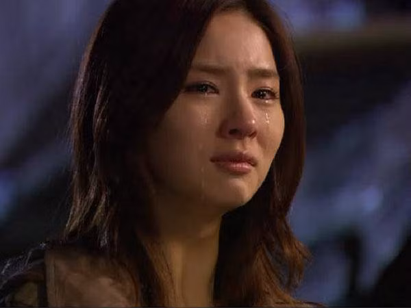 Ngay lay chong, me nguoi yeu cu buoc den noi 3 tu khien toi quy nga