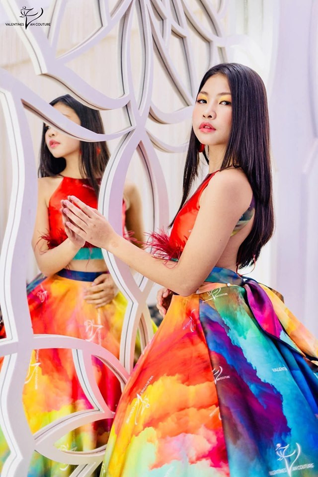 Can canh ve dep cua nu sinh du cuoc thi ve phong chong COVID-19-Hinh-3