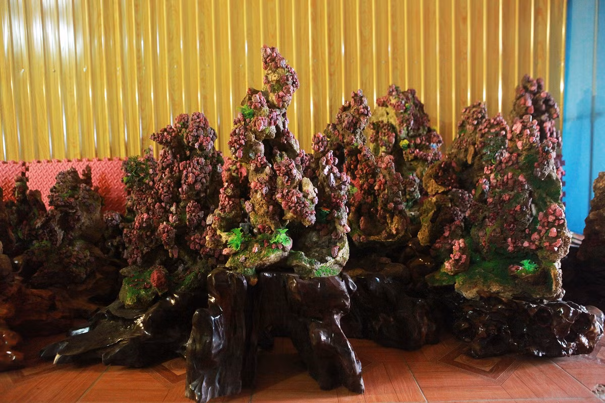 Day ca loc 'bu binh', bon rau bang sua chua het 'dat'-Hinh-4